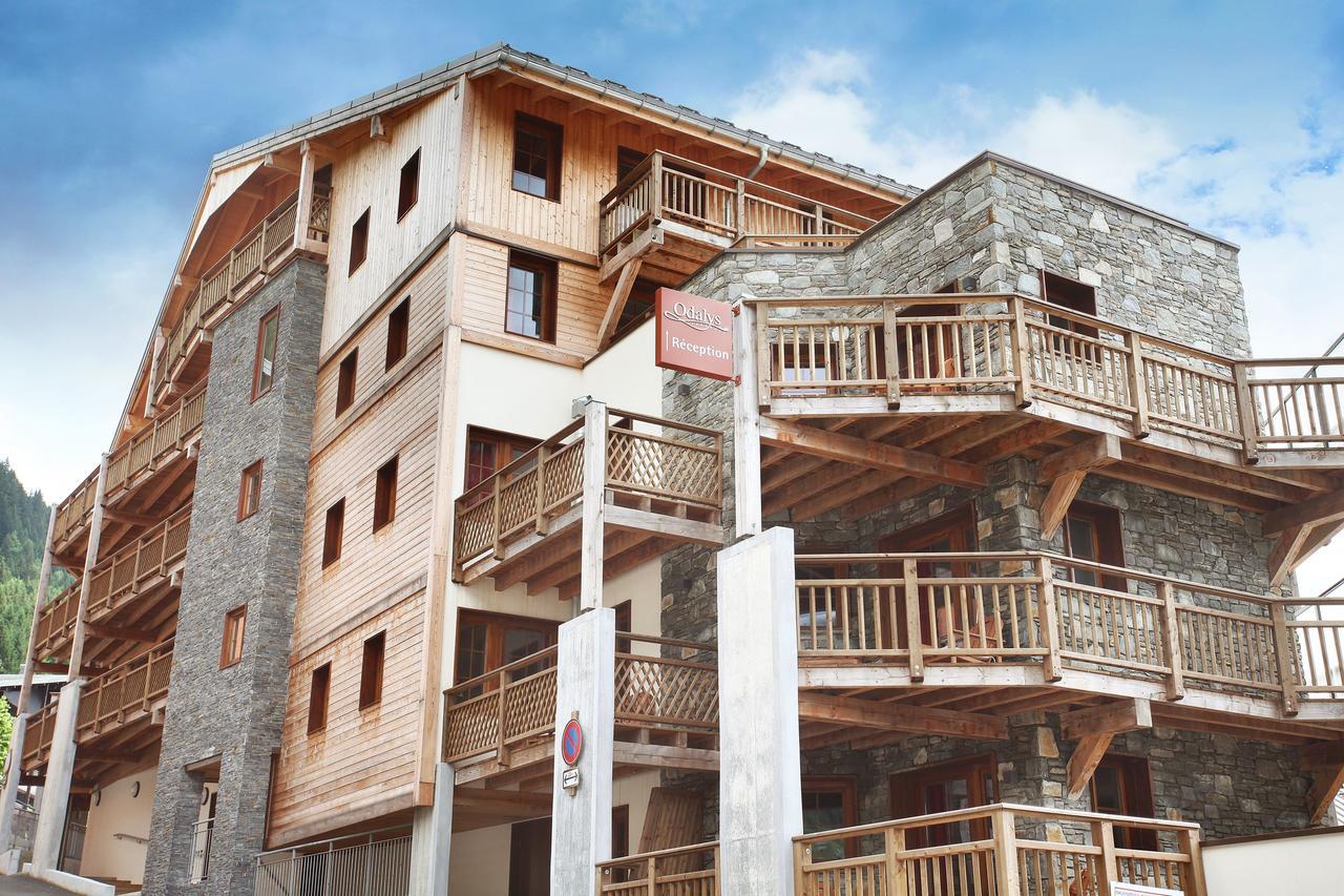 Résidence Prestige Odalys Les Fermes de Châtel Esterno foto